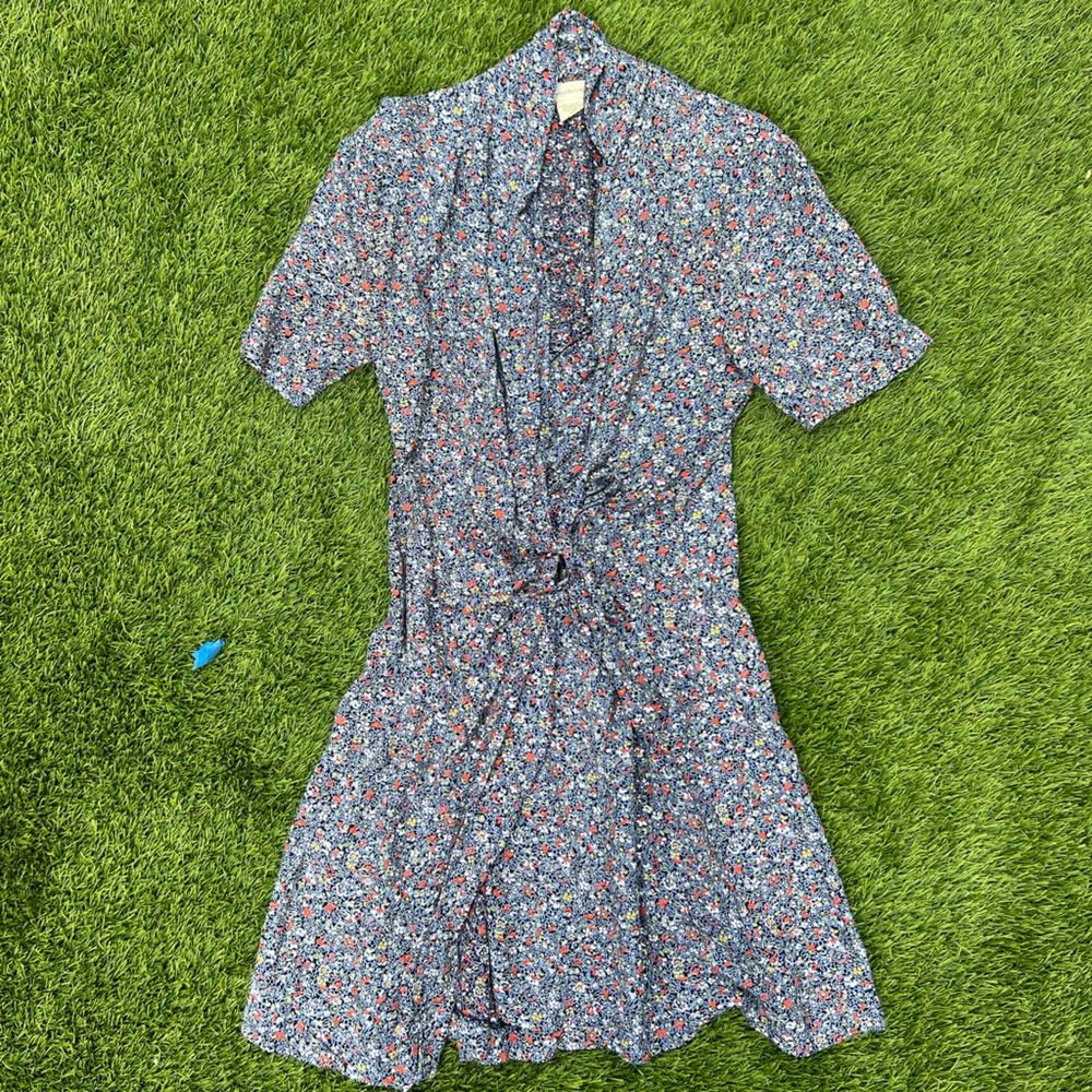Vintage Banana Republic wrap tie floral dress